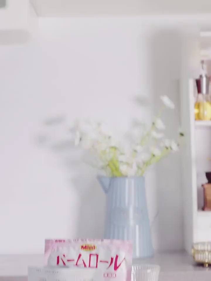 Small USB Rechargeable Mini Sealing Machine Unpack